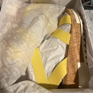 Steve Madden Bandi Yellow Sandal - Women’s 9